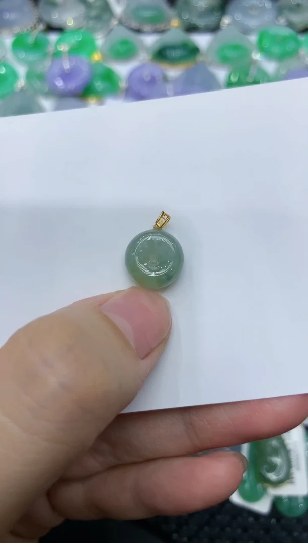 【闪购商品】翡翠颈饰18K金镶嵌111111111
