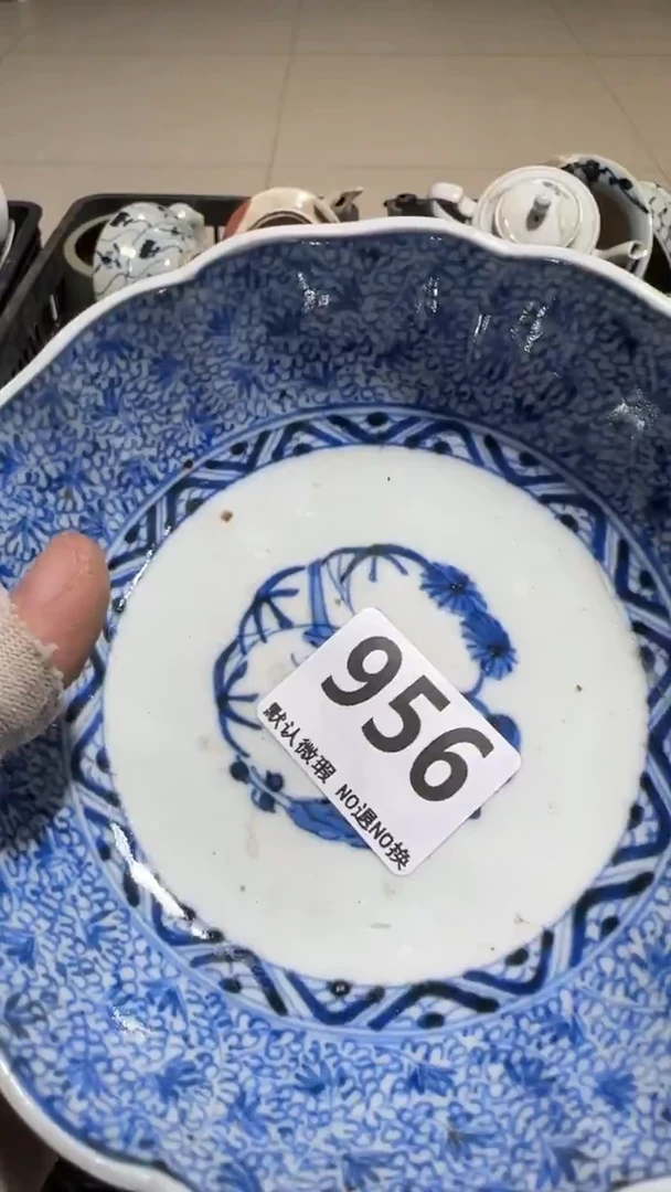 瓷片2**5亿容工艺品956