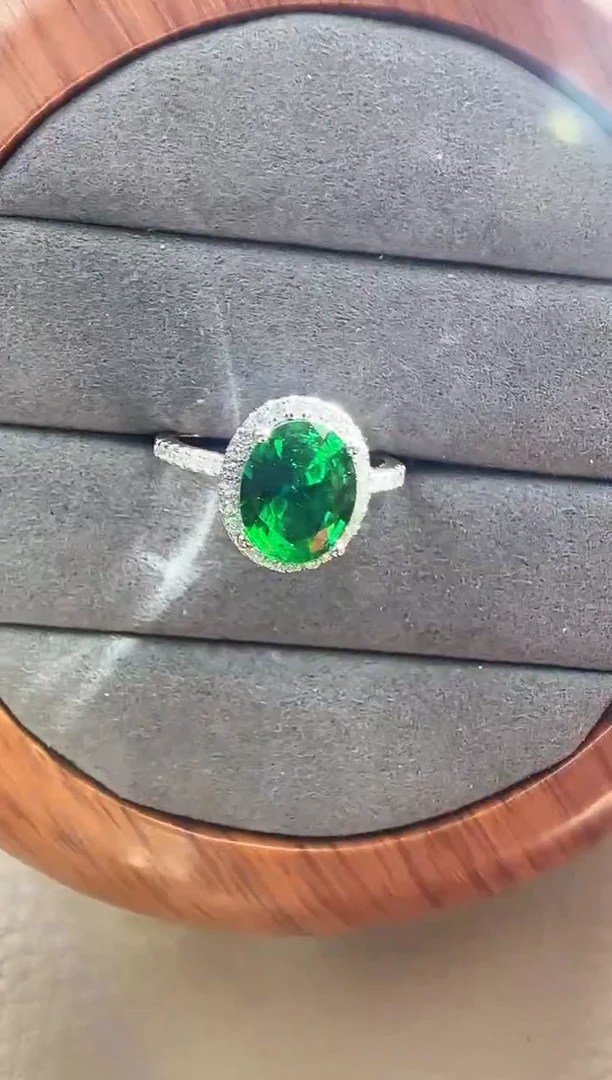 主播定制链接 绿色椭圆戒指3ct 定制圈口