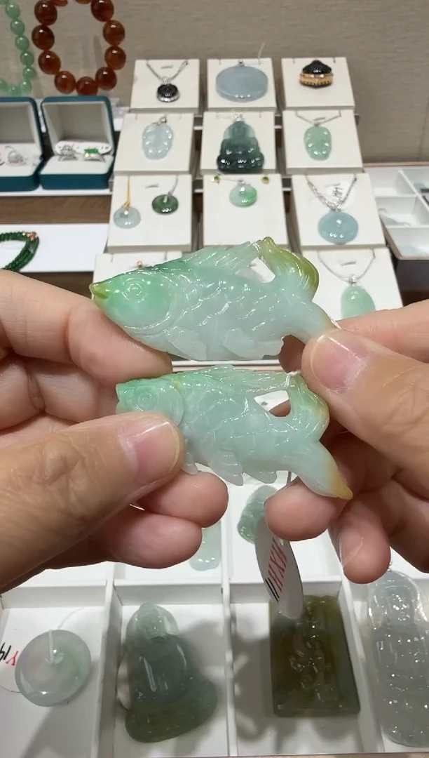 未镶嵌挂件翡翠A货翡翠多样性孤品