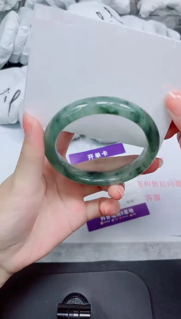 石英质玉手镯未镶嵌145-58