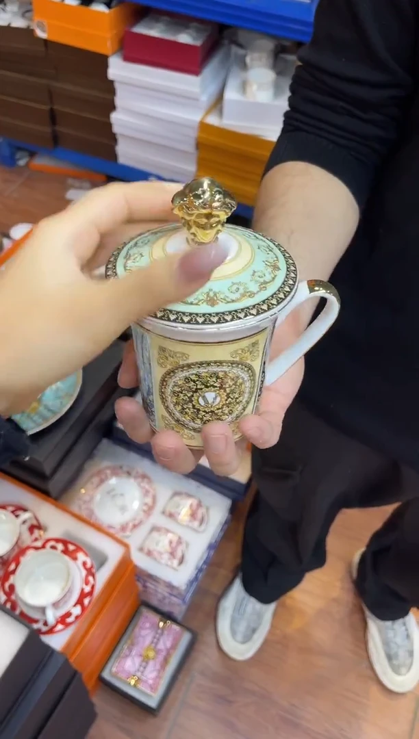 杯鸿辉家品牌瓷器，京东包邮！