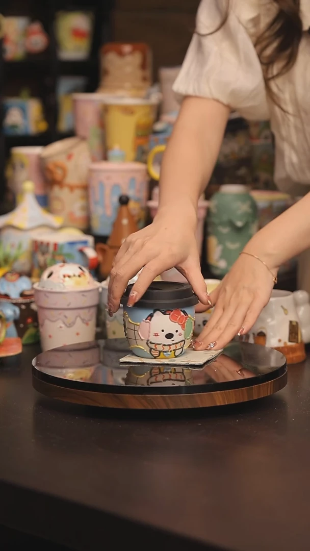 景德镇釉下彩绘设计师款式陶瓷