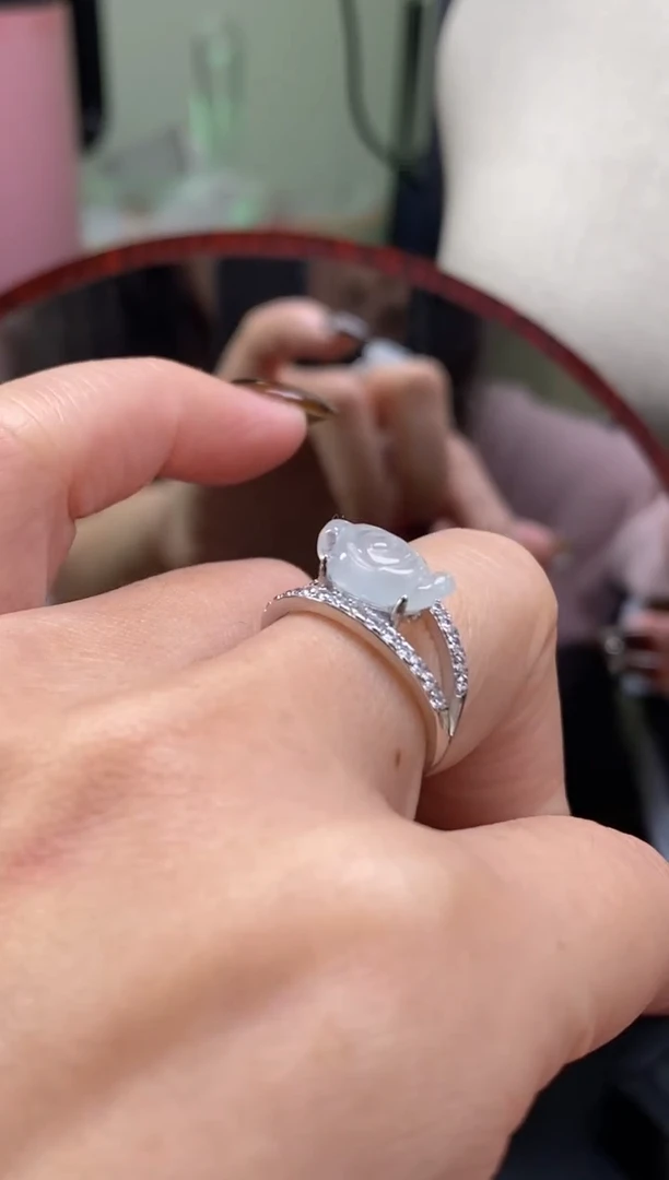 颈饰银S925镶嵌翡翠18848