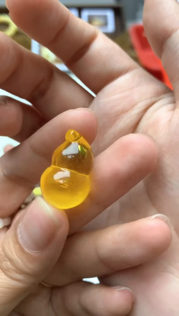 【闪购商品】琥珀珠宝奇石未镶嵌097琥珀蜜蜡冰花有纹小坑介意勿拍