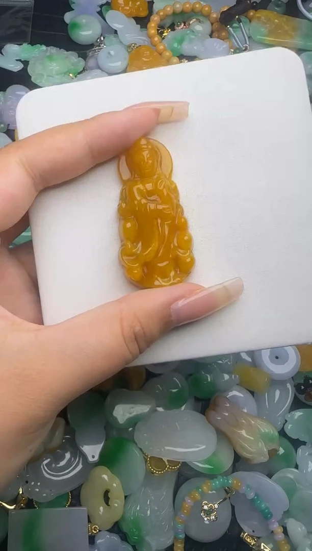 翡翠未镶嵌颈饰天然缅甸翡翠吊坠