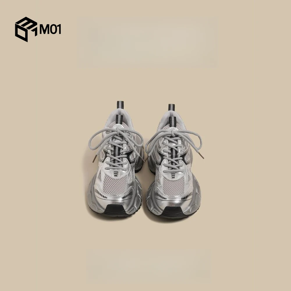 M01银色老爹鞋女2025春秋季网红炸街巴黎爆款复古慢跑厚底运动鞋