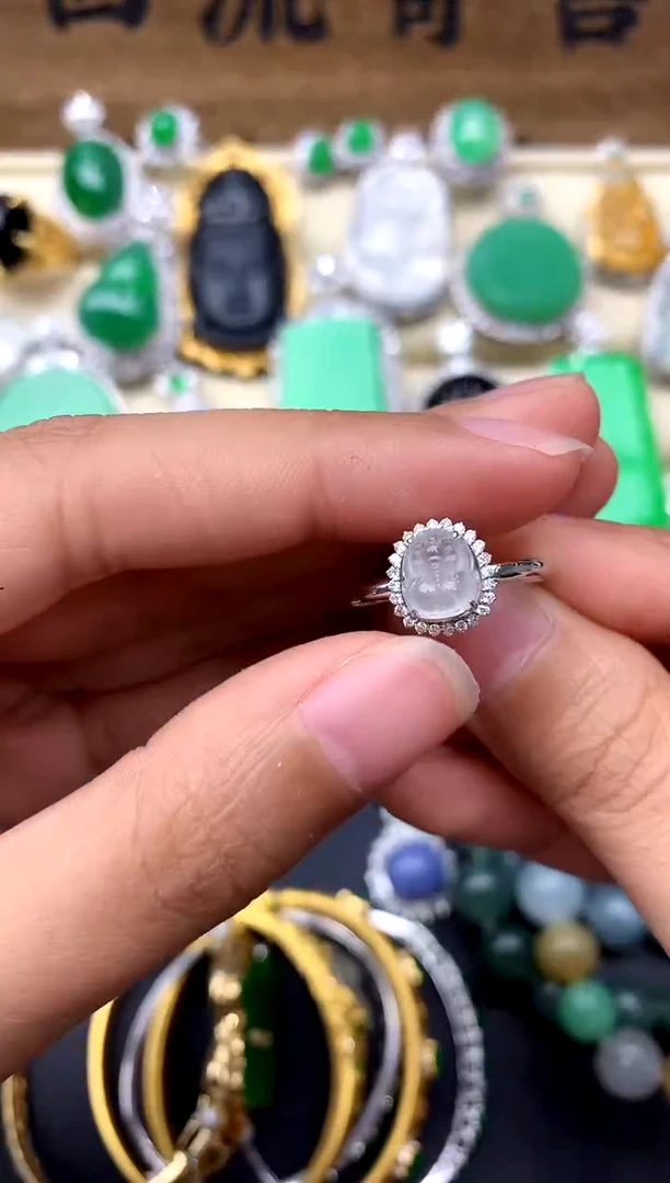 【闪购商品】翡翠戒指18K金镶嵌181-中国好珍宝