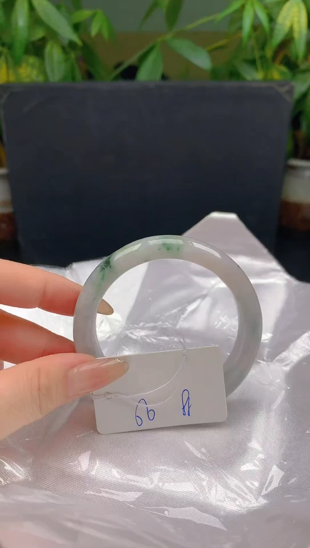 未镶嵌手镯翡翠96