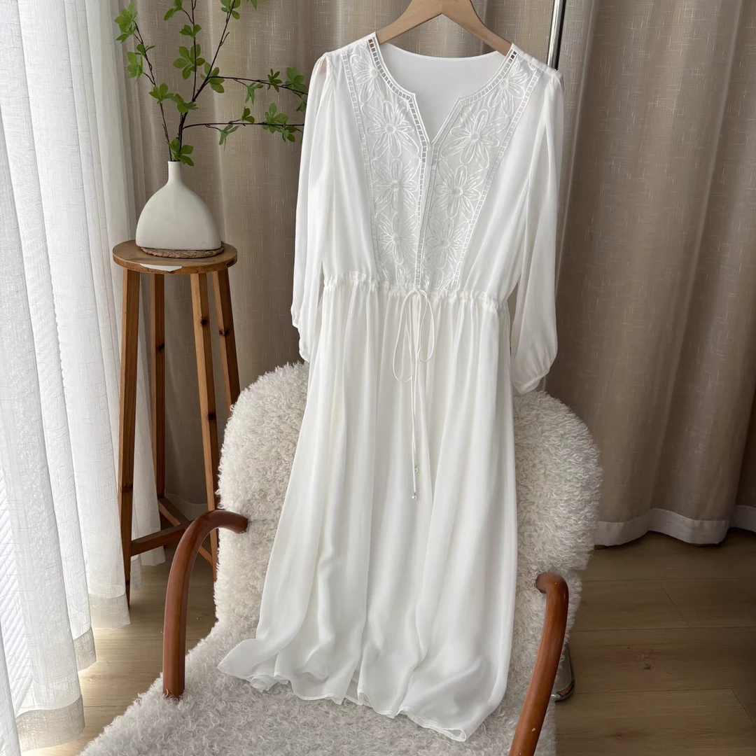 25n显瘦气质白色时尚夏季国风设计师连衣裙（24L0624）