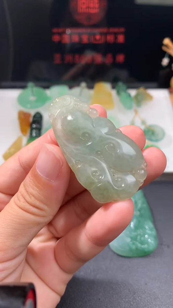 未镶嵌定制翡翠