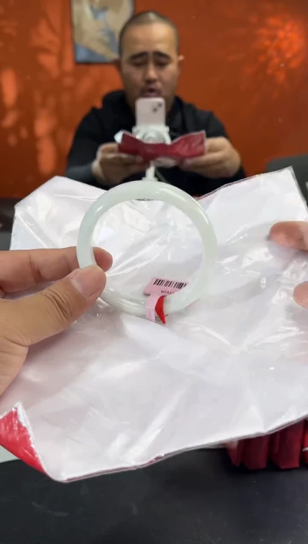 未镶嵌手镯翡翠6  57