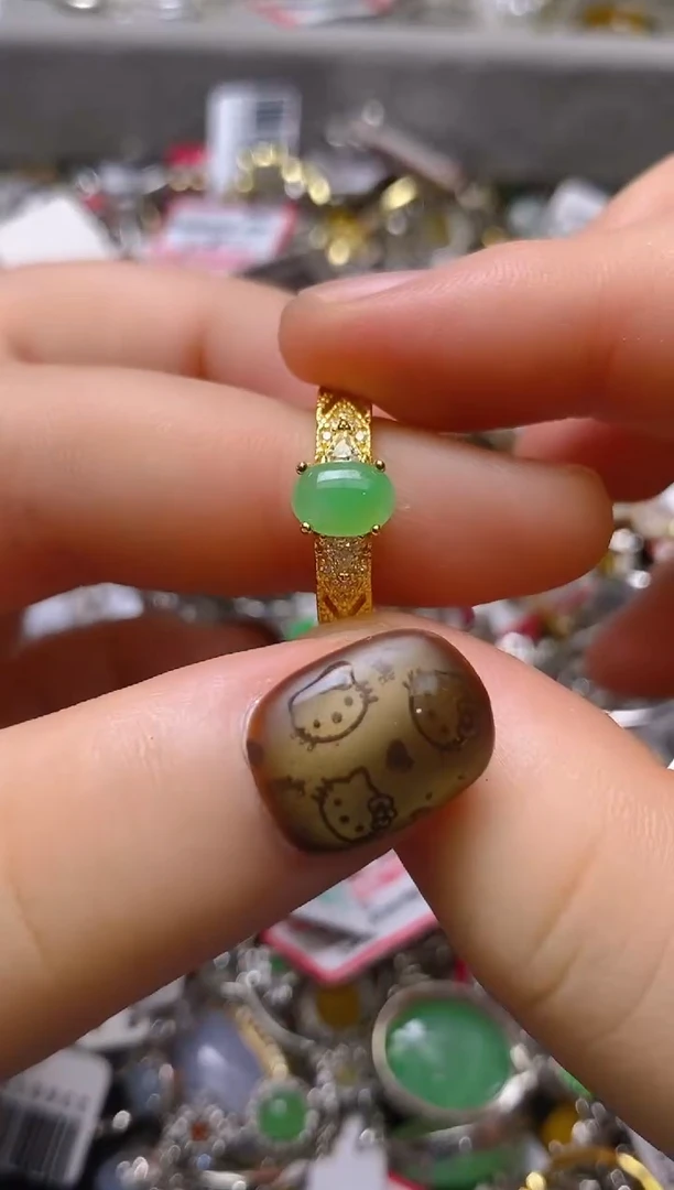 银S925镶嵌戒指翡翠百内无证书