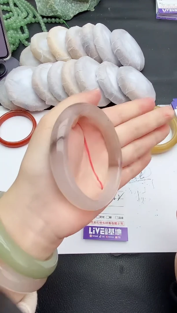 未镶嵌手镯石英质玉98+61/62