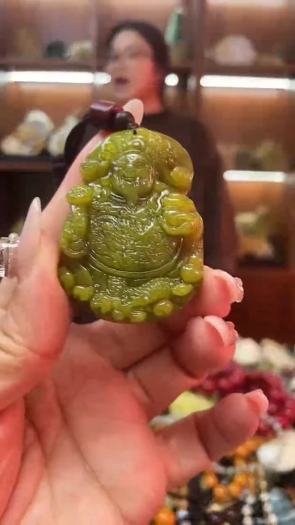 未镶嵌蛇纹石玉吊坠多样性发货发其中一件