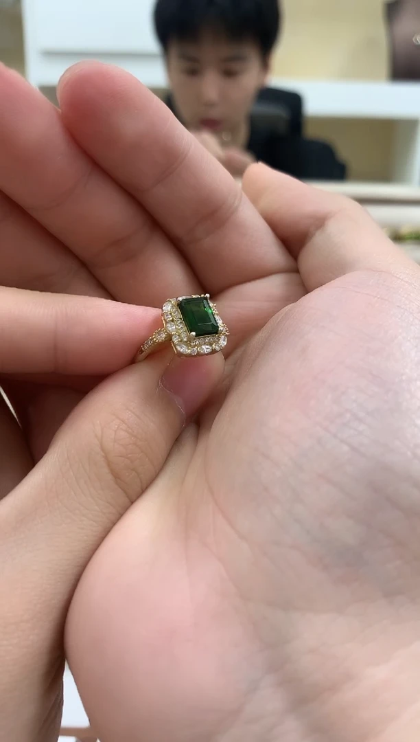 戒指透辉石银S925镶嵌......