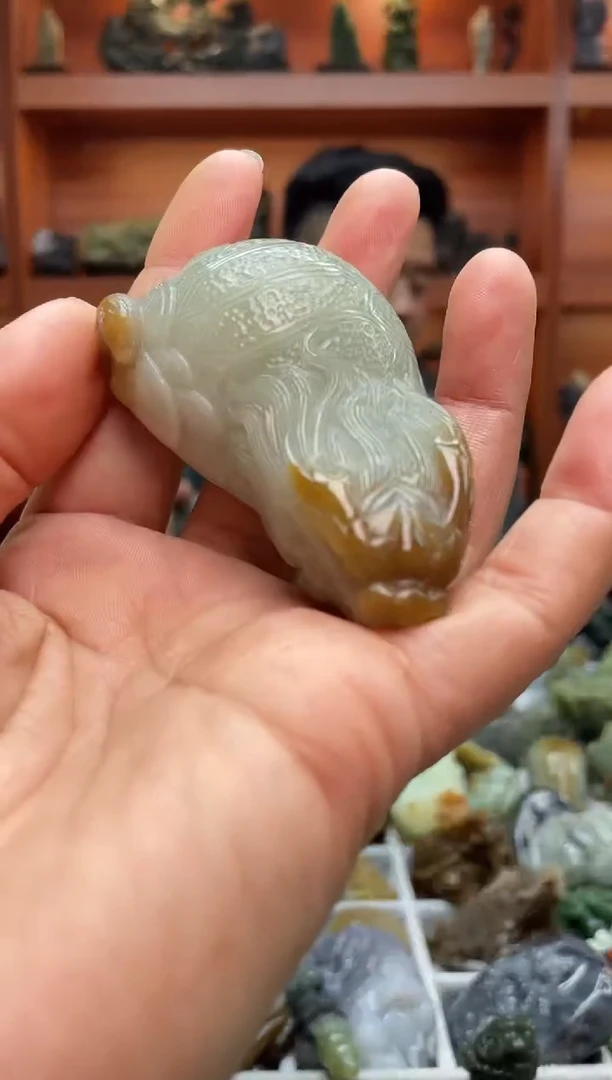 未镶嵌和田玉把件1