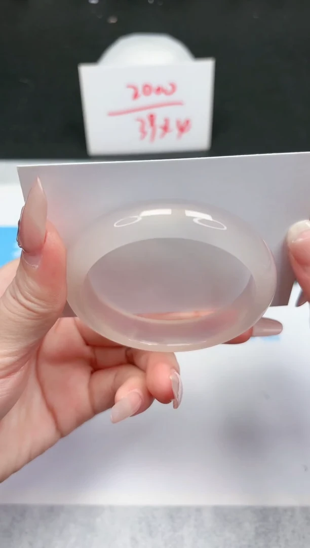 【闪购商品】石英质玉手镯未镶嵌681-54