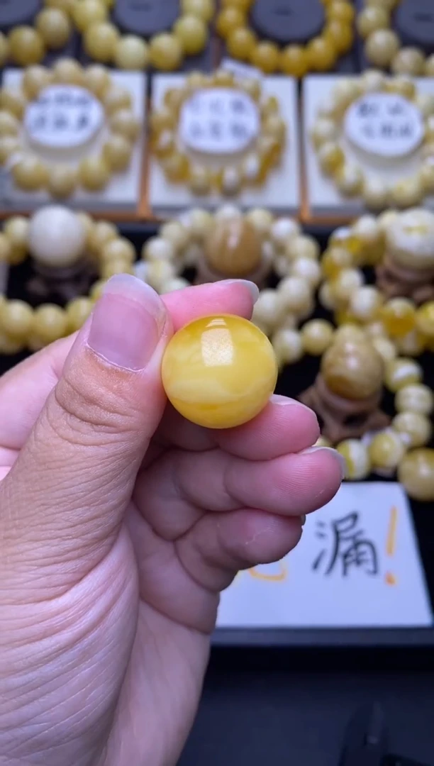 裸石琥珀未镶嵌大小姐珠宝严选48