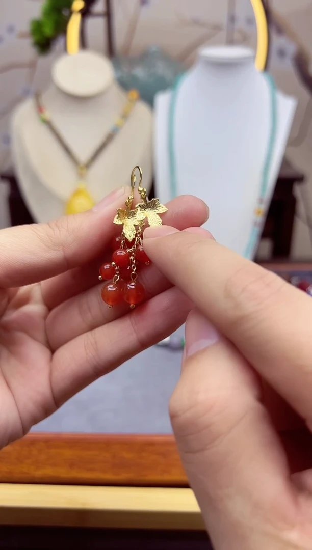 【闪购商品】南红玛瑙耳饰14K金镶嵌E237```````