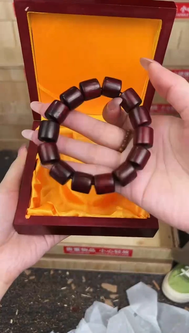 万家文玩阁血檀链接@@YS975