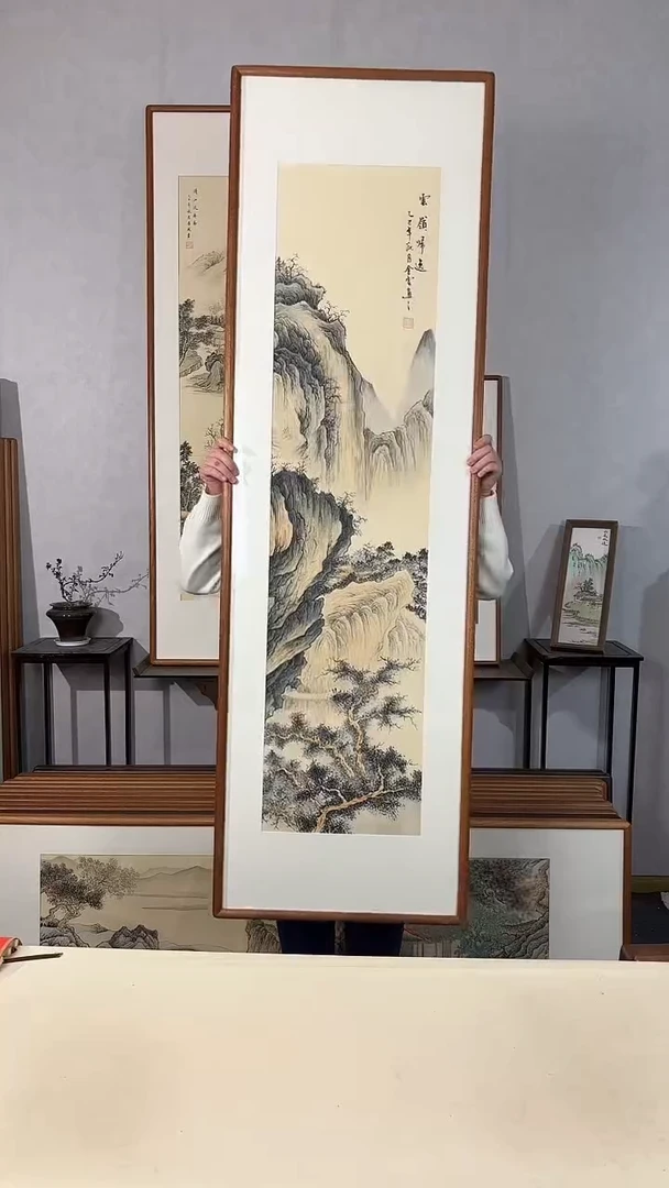 国画手绘*云岭归逸*52*172cm带框发货