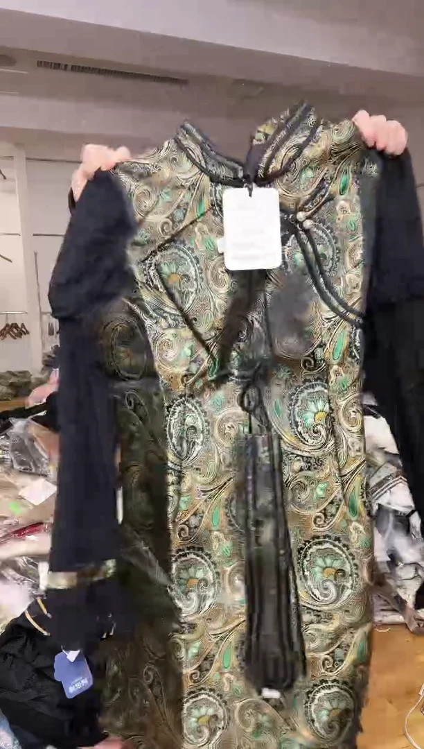 连衣裙       L码        110-120斤