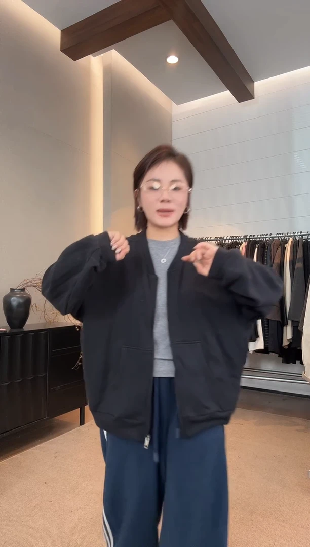 月****?XUZIYU.小个子定制外套