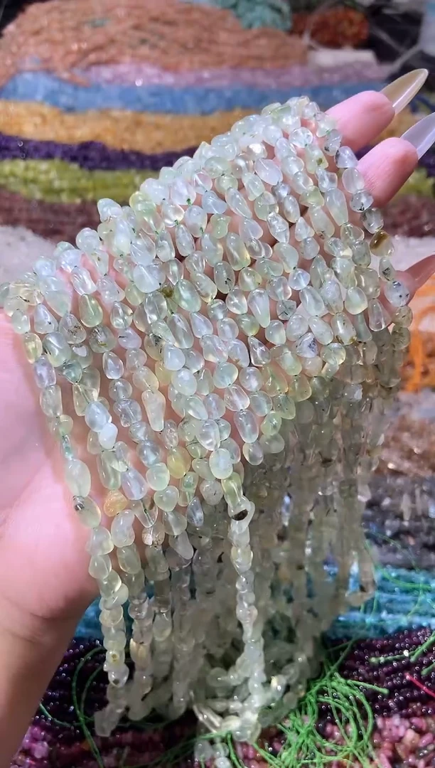 水晶珠宝半成品未镶嵌随葡萄