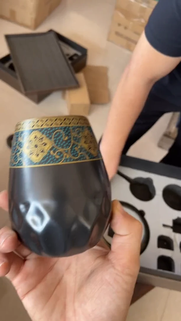 杯无运费险有瑕疵的摄影的产品有使用过的痕迹有点脏介意勿拍