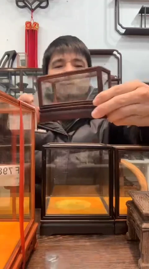 【闪购商品】花梨木类木艺玻璃罩952