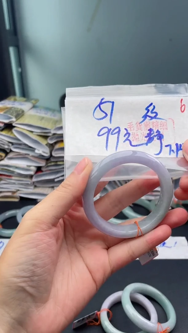 定制翡翠未镶嵌?***静毛货需精细抛光+6手镯+99元