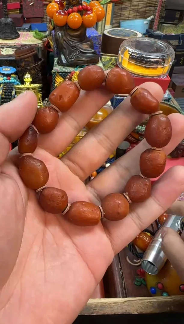 【闪购商品】蜜蜡裸石未镶嵌推荐好物如图所示