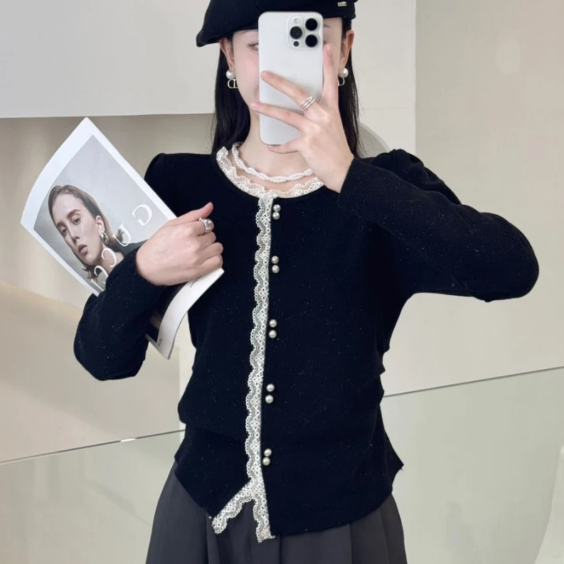 时尚短款女装上衣女2025新款春夏圆领宽松显瘦网红休闲百搭长袖女
