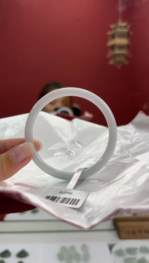 翡翠手镯（圆镯）未镶嵌1手镯