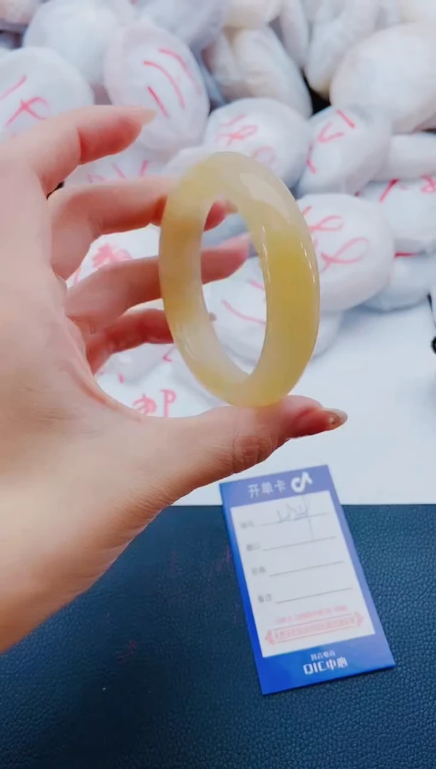 未镶嵌手镯石英质玉H239-57-58