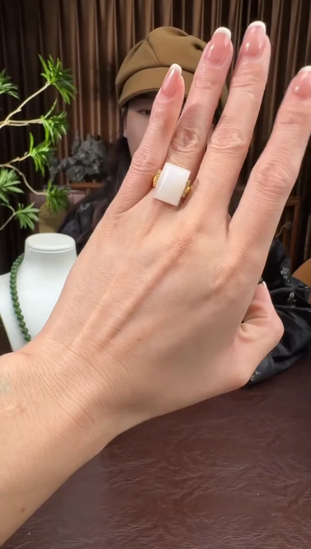 颈饰银S925镶嵌和田玉54刘珊珊11.18多样性拍一发一