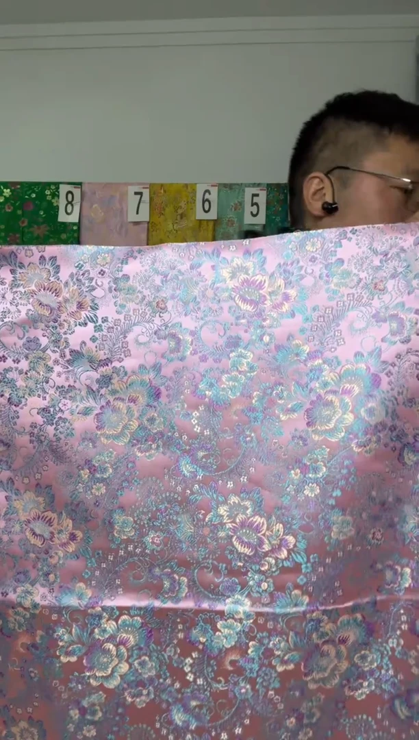 混纺满18元包邮.两单连裁.宽.长110.60