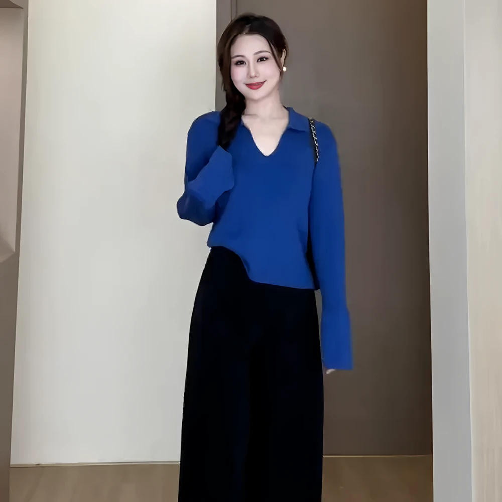 大码休闲设计感正肩翻领针织衫女秋季胖mm显瘦内搭打底超好看上衣