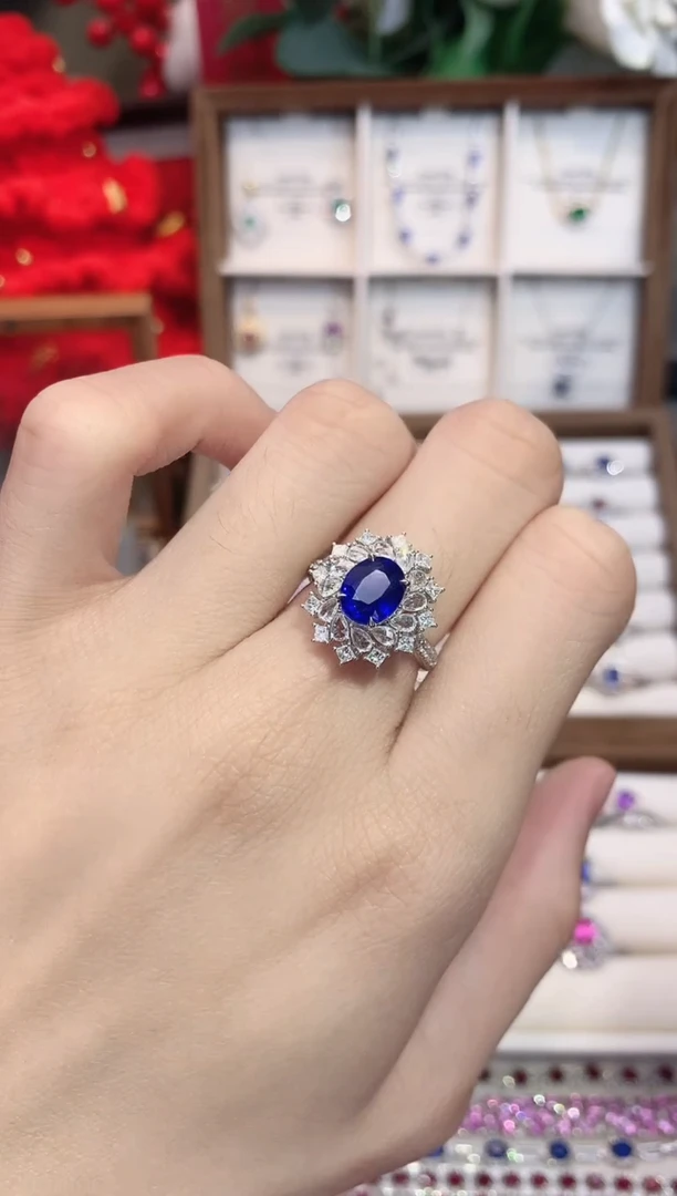 戒指蓝宝石18K金镶嵌2.56ct/天然宝石/七天无理由