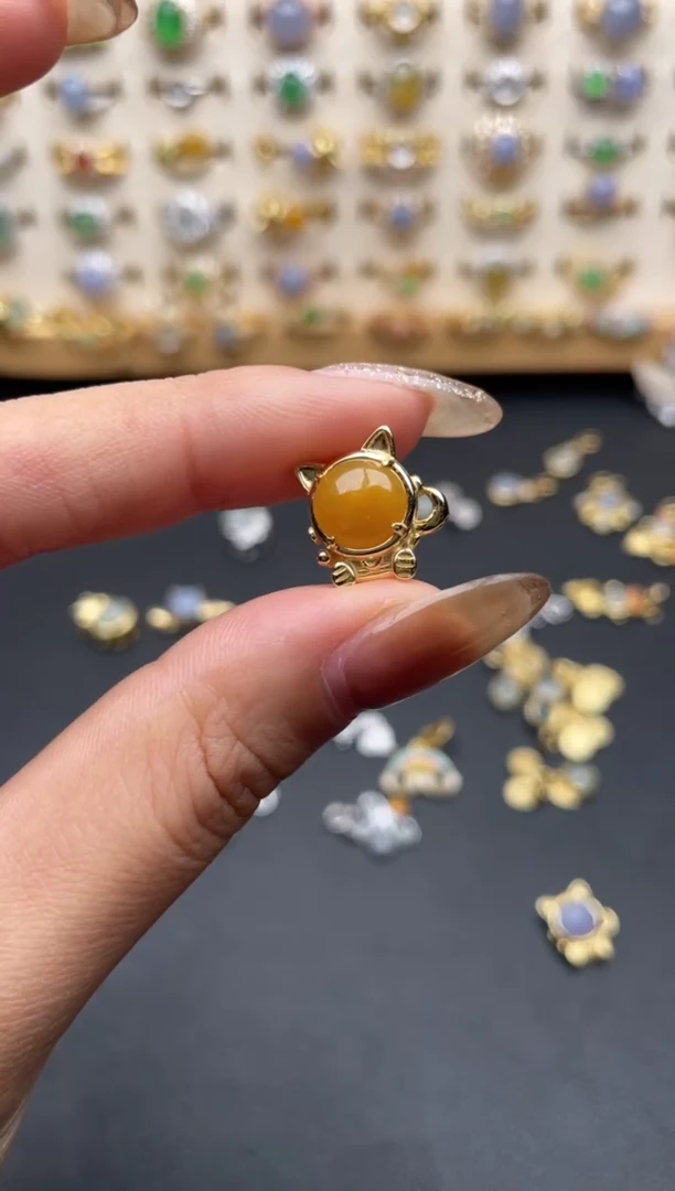 翡翠银S925镶嵌吊坠(不含链)一物一证一礼盒