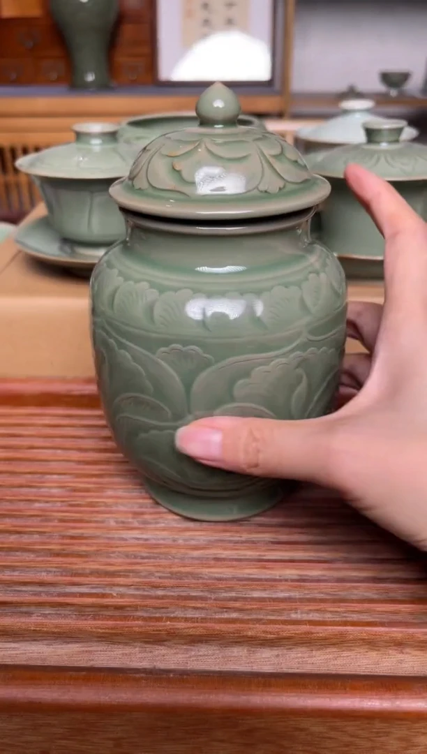 瓷器420纯手工秘色茶叶罐