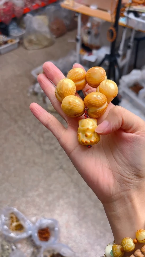 吊坠菩提根/象牙果黄色屁桃手捻  素款 凤九