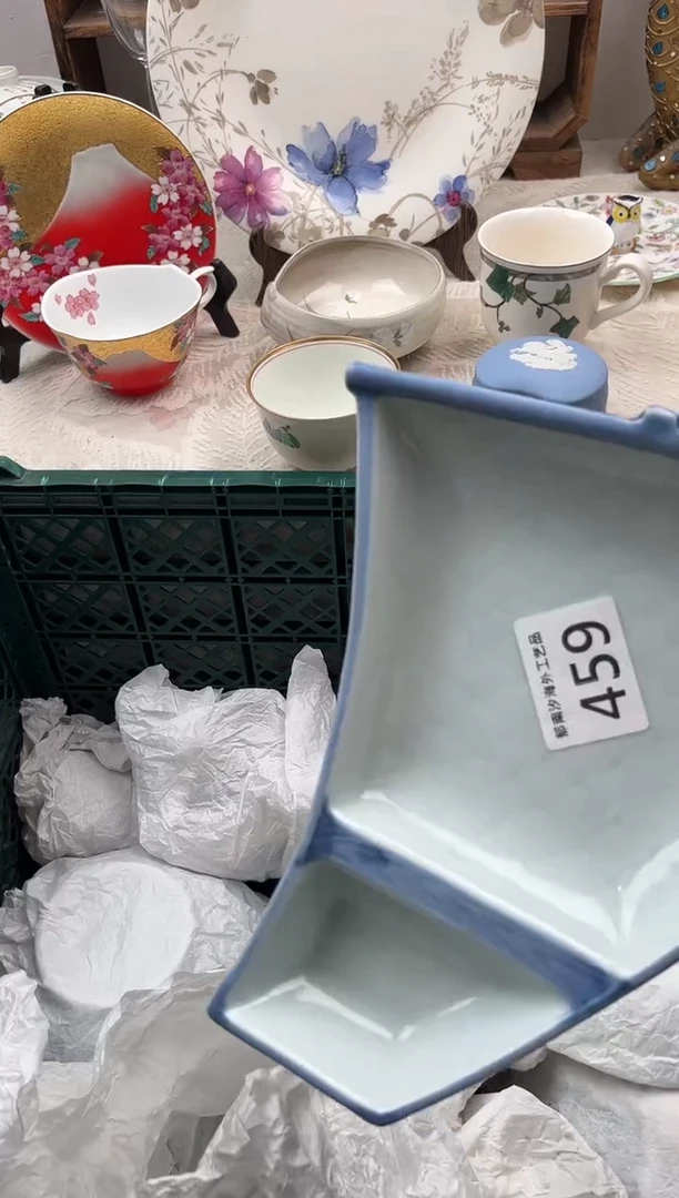 t****.A          459