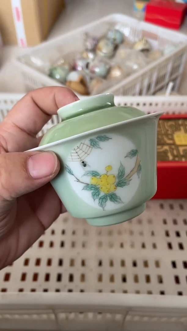 杯无运费险有瑕疵的摄影的产品有使用过的痕迹有点脏介意勿拍