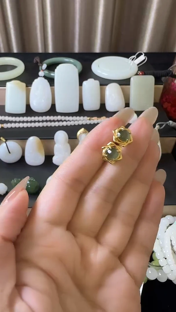 银S925镶嵌和田玉耳钉JY-11106