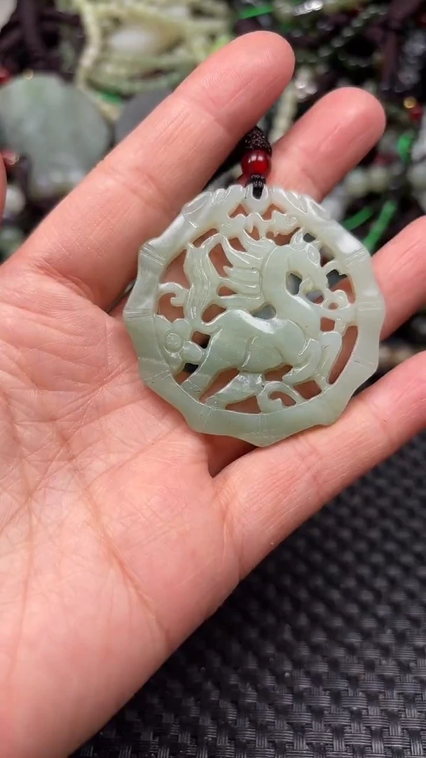 【闪购商品】和田玉颈饰未镶嵌1