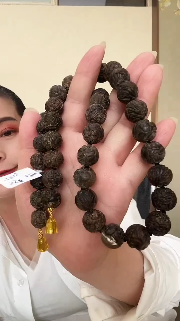 琥珀颈饰未镶嵌项链