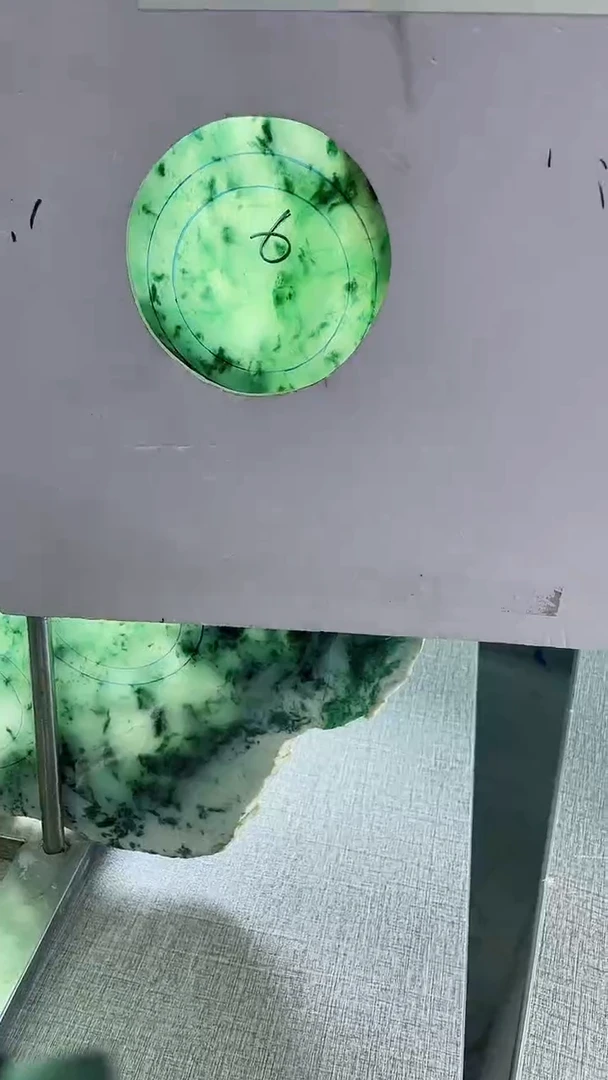 未镶嵌手镯定制翡翠?****?定制