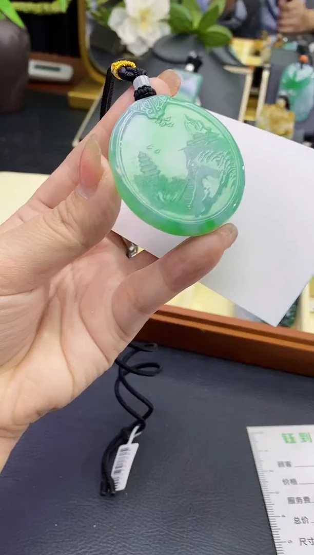 颈饰未镶嵌翡翠缅甸天然翡翠